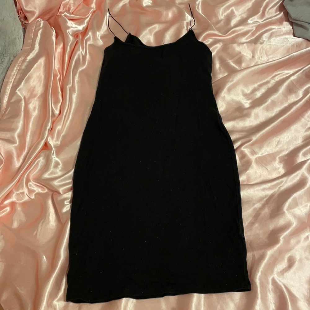 Fashion nova black dress size Small